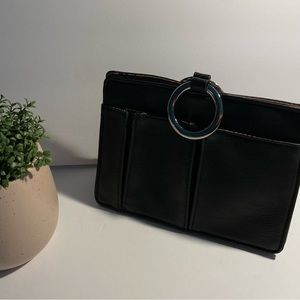 Pouchee Black Leather Purse